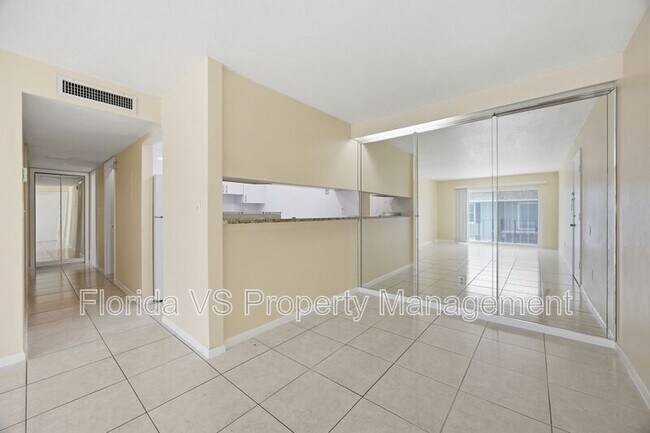 Photo - 925 W Oak Ridge Rd Unidad C