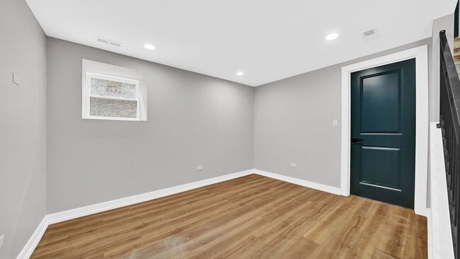 Photo - 2704 W 24th Pl Unidad G