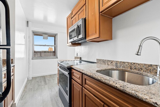 Photo - 100 La Salle St Unit 19H