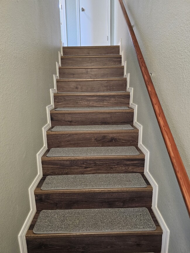 Photo - 316 Crocker St Unit Templeton