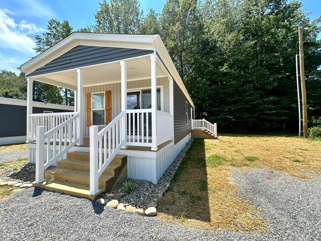 Building Photo - 2110 US-127