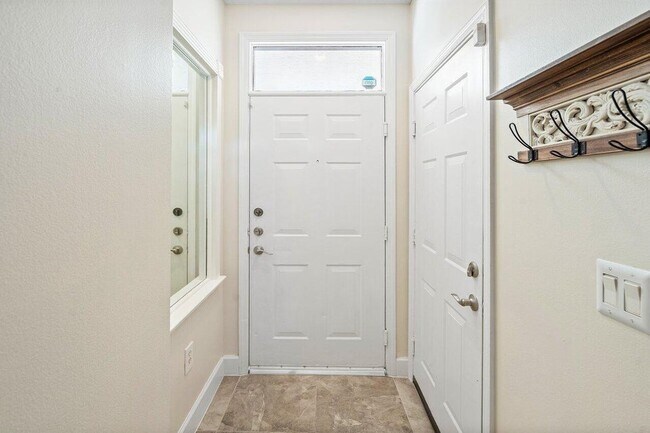 Photo - 2054 Alta Meadows Ln Unit 2402