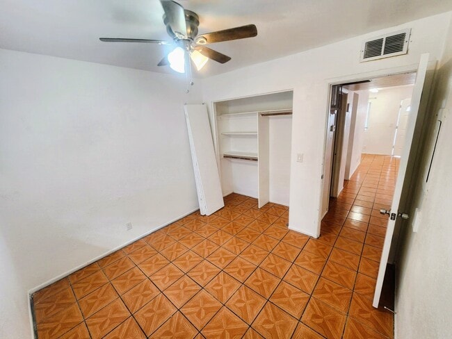 337 N 93rd St Unit 2