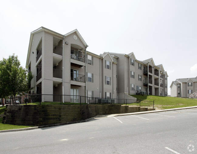 Chestnut Pointe