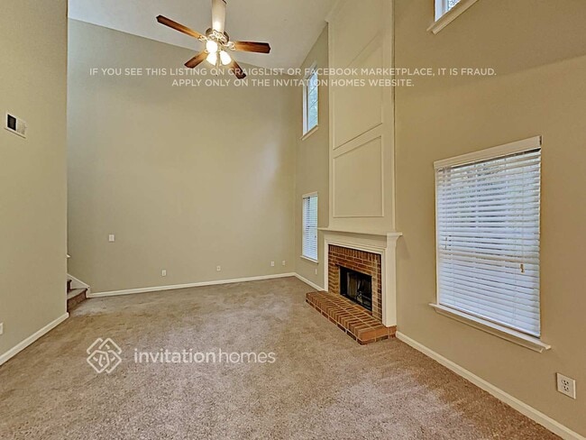 Photo - 3262 Ashgrove Ln SW