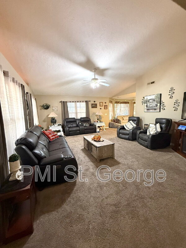 2391 S Sandia Rd