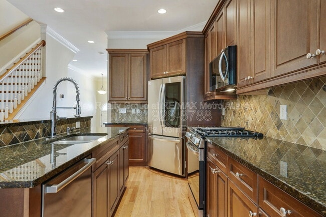 Photo - 2675 Rivers Edge Dr NE