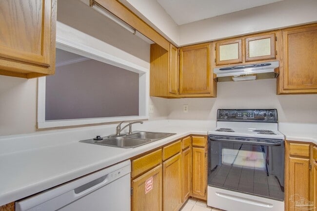 Photo - 3050 Belle Meade Dr