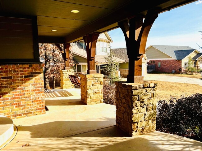 Photo - Beautiful 3BD 2BA w/ Bonus Room Located in...