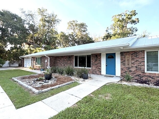 Photo - Gorgeous DeLand Home with Pool!