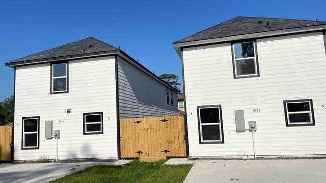 Photo - 6617 Bacher St Apartamento Unidad B