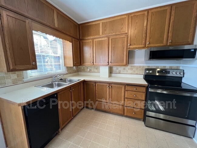 Photo - 4322 Northwest Dr