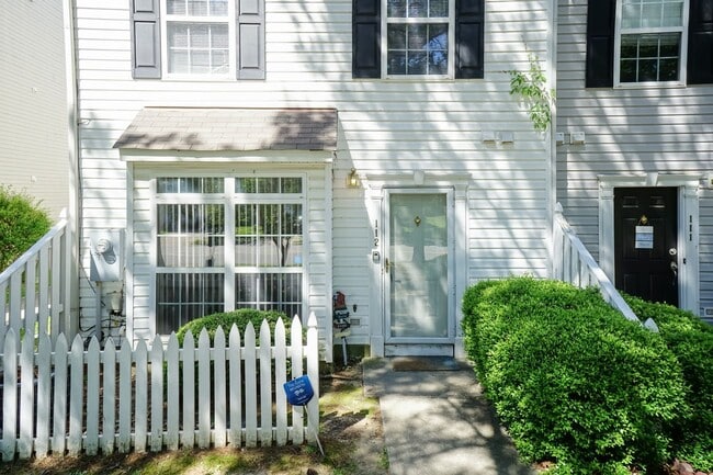 Photo - 8650 Neuse Landing Ln
