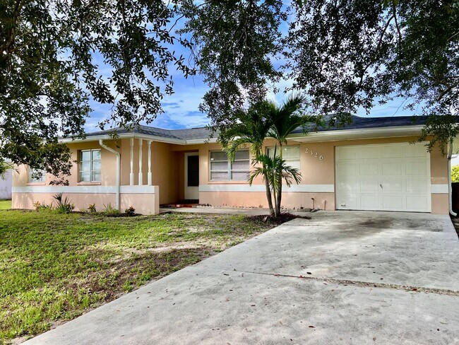 Photo - Live Comfortably in SE Cape Coral – Bright, Remodeled Home for Rent