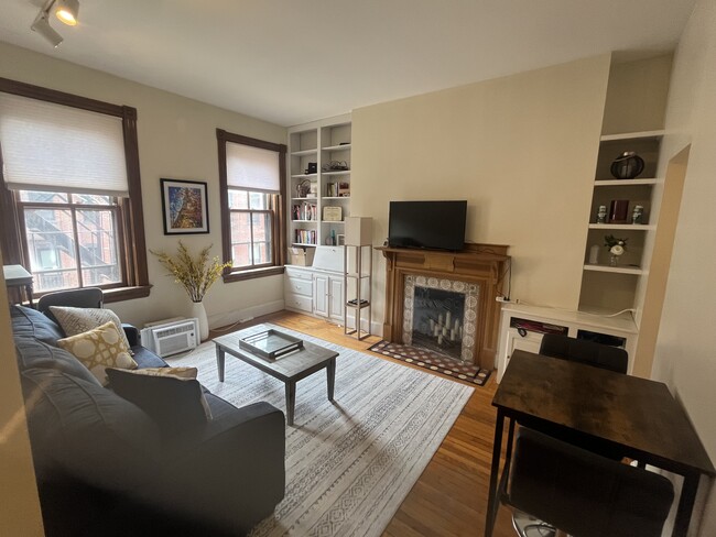 Photo - 428 Marlborough St Apartment Unit 7