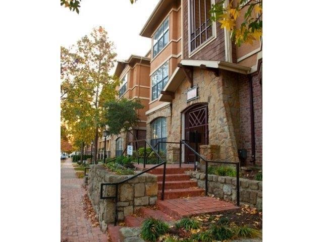 Photo - 5140 Willis Ave Unidad b5