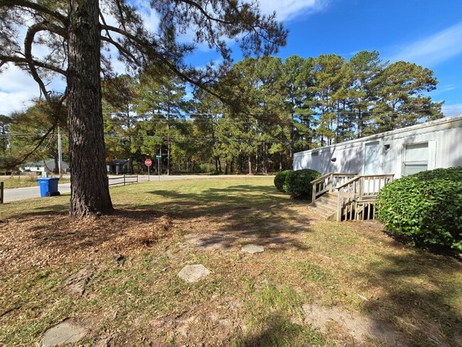 Photo - 826 Rembrandt Dr