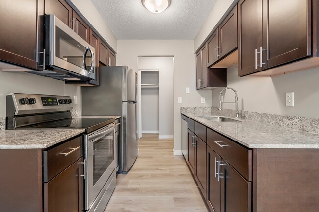 Basswood Apartments - Basswood Apartments