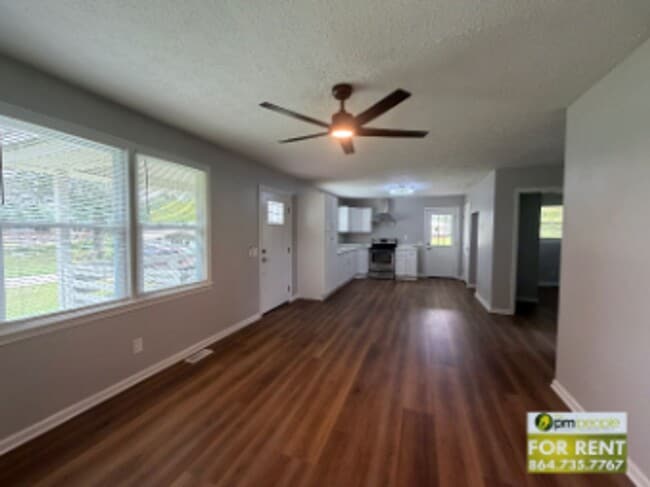 Photo - 119 Welborn Cir