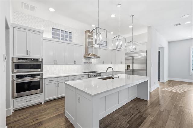 Photo - 7812 Merit Ln
