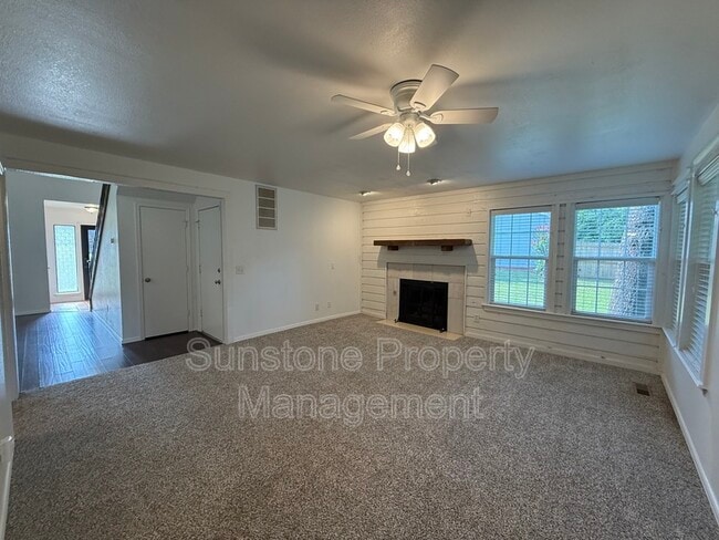 Photo - 5117 S Lions Ave