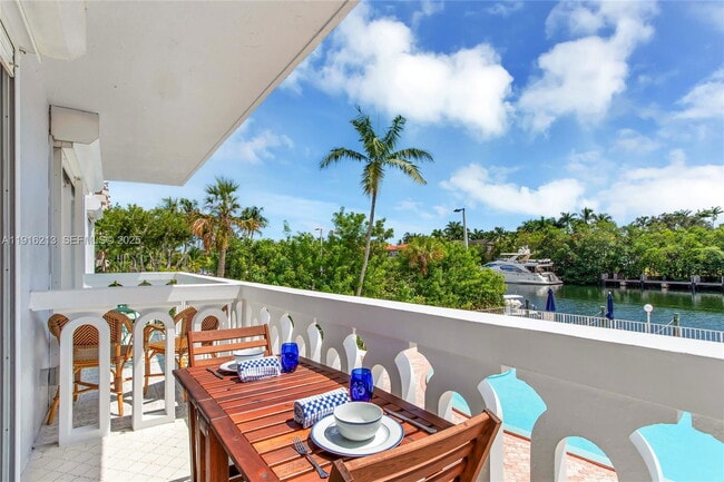 Photo - 100 Edgewater Dr Unidad 2