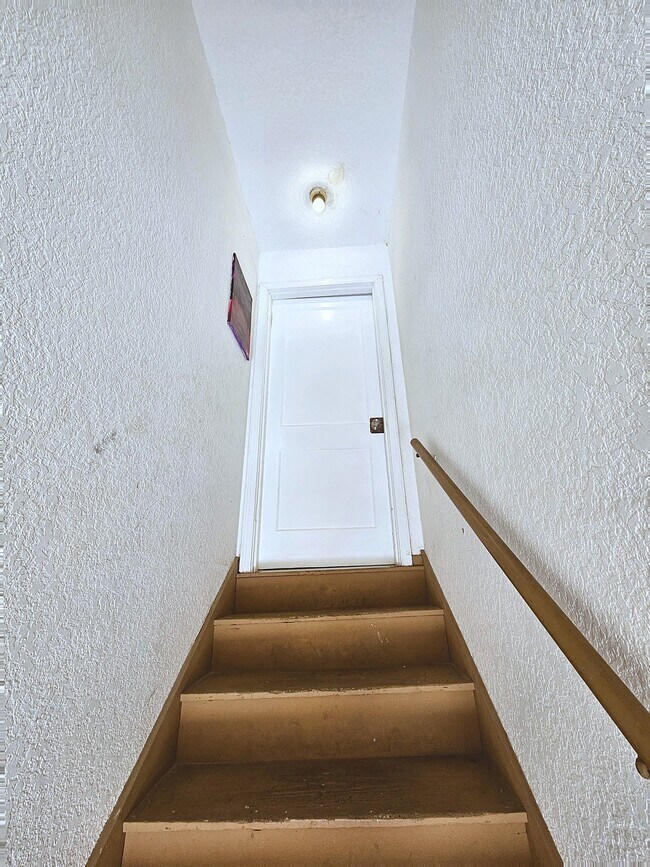 Photo - 4305 Polk St Unit 4307 Polk St Garage Apt