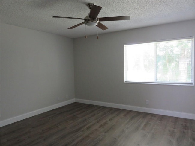 Photo - 9764 Kamena Cir