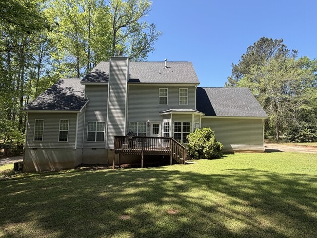 Photo - 230 Clinton Crossing Dr