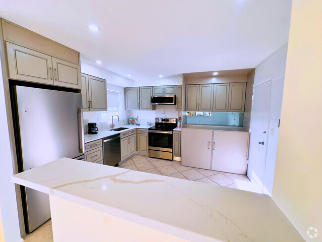 Building Photo - 3850 Galt Ocean Dr Unit 1106 Rental