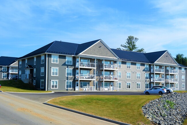 Building Photo - 15 Cuffman St