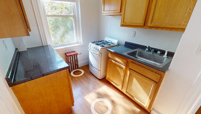 Photo - 9/1 No Fee! Cleveland Circle area 2BR in elevator bldg!