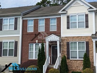 Building Photo - 100 Stratford Lakes Dr