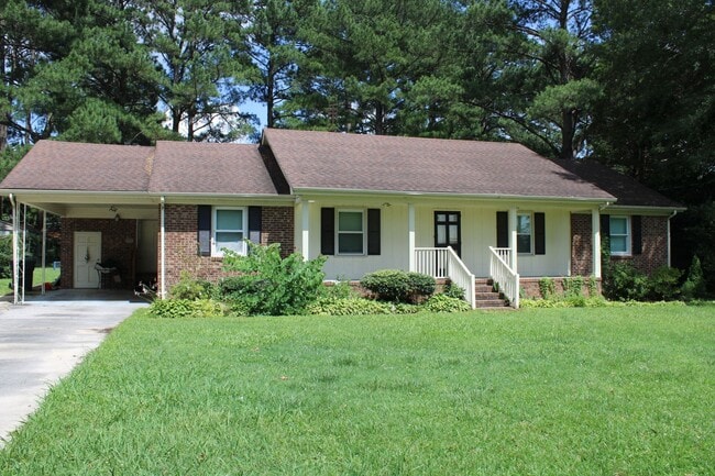 Building Photo - 2218 Arbor Rd N Rental