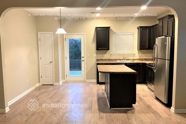 Photo - 302 Rippling Dr