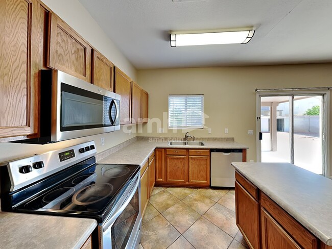 Photo - 13240 W Watson Ln