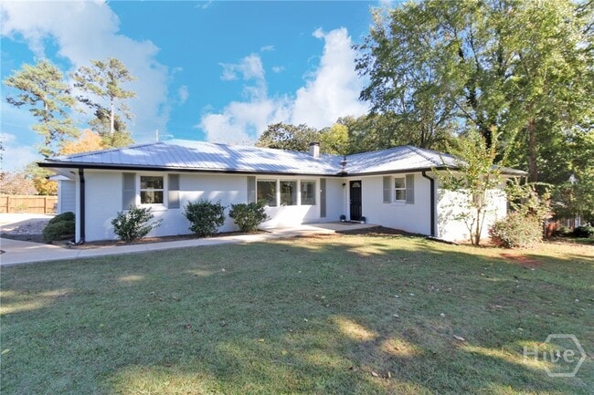 Photo - 1092 West Lake Dr