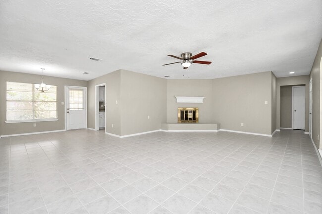 Photo - 14235 Bella Dr