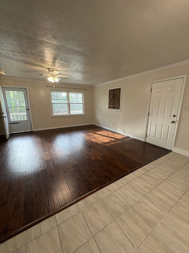 Photo - 169 Fleetwood Way