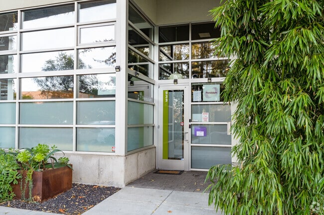 Entrada principal - Parc Esprit