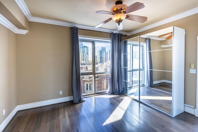 Photo - Gaslamp City Square Condo 2 bed 2 bath, top floor, corner unit VIEWS Unit 705