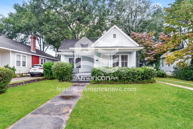 Building Photo - 3213 River Dr