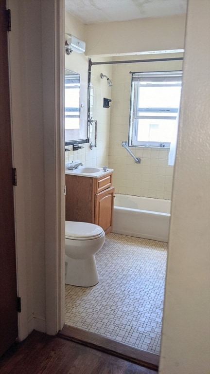 Photo - 14 Grove St Unit 7