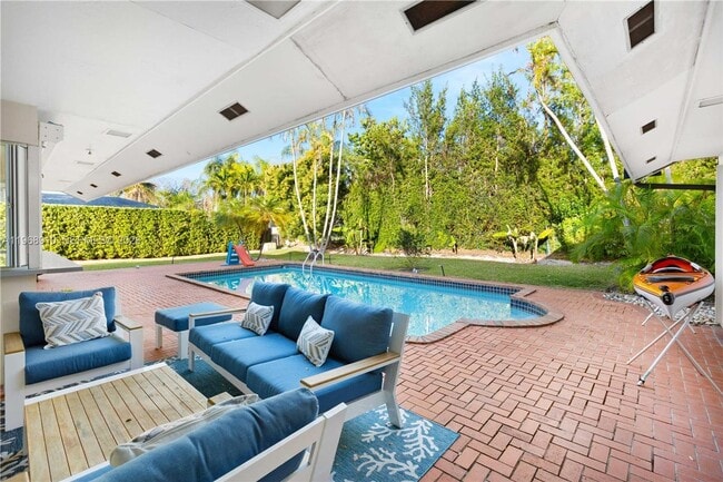 Photo - 17341 SW 74th Ave