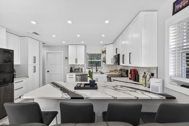 Photo - 2388 S Wallen Dr