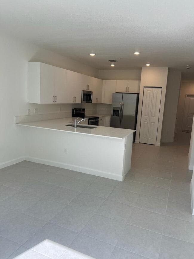 Photo - 237 SW 159th Way