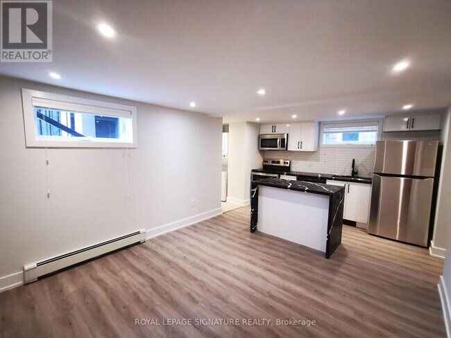 Photo - 73 Marlee Ave