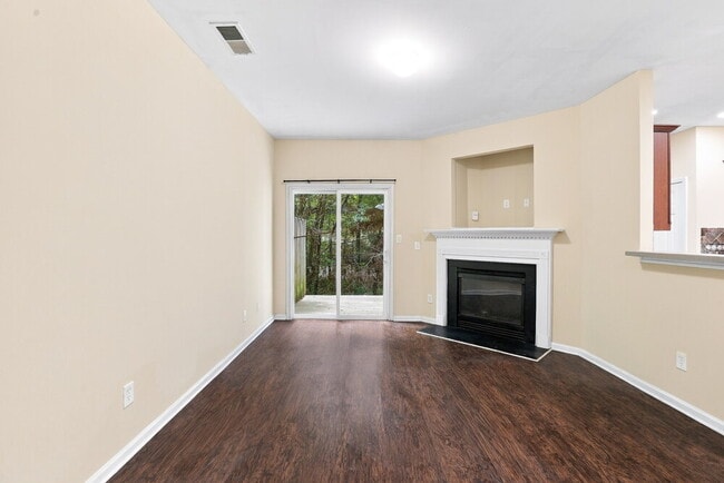 715 Celeste Ln