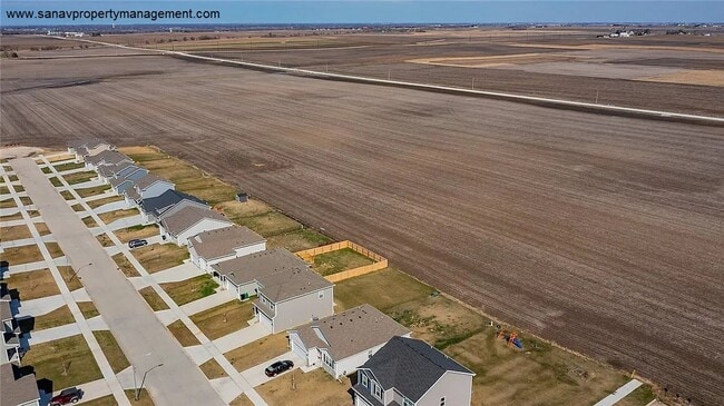 Photo - Spacious 4 Bedroom Home in Ankeny with 3-car garage & private backyard!!