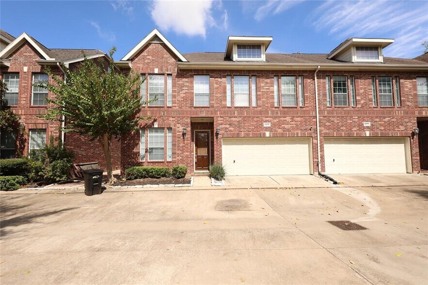 6206 N Park at Fairdale - Condo for Rent in Houston, TX | ForRent.com